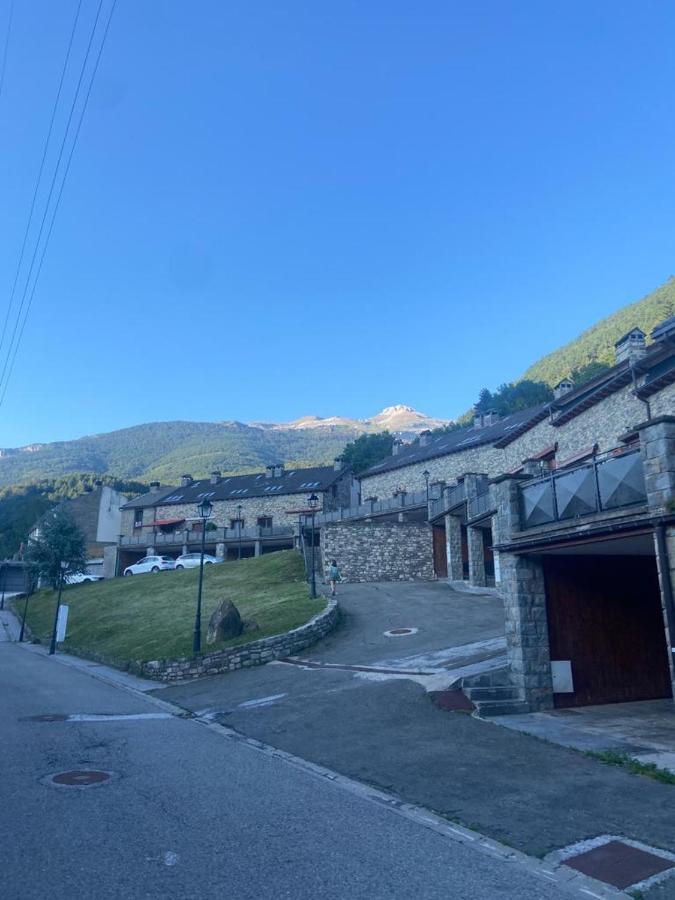 Adosado En Villanua Con Wifi 外观 照片
